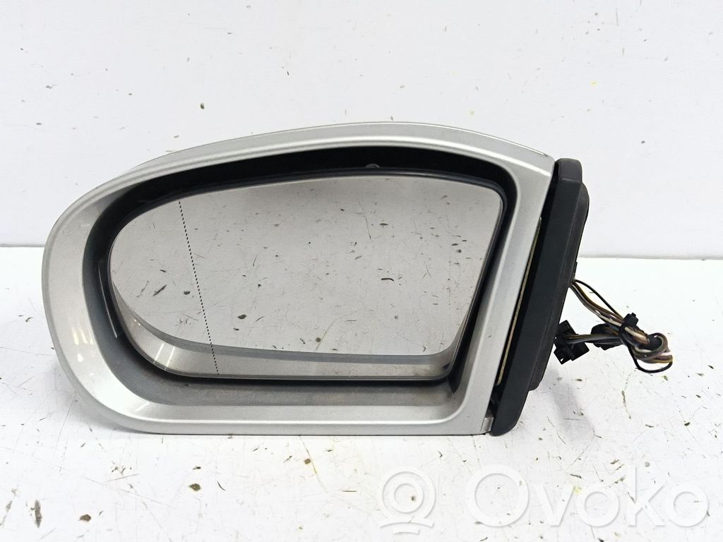 Mercedes-Benz C W203 Rétroviseur électrique de porte avant 