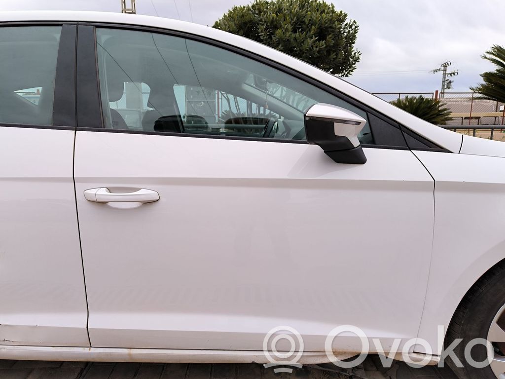 Seat Leon (5F) Front door