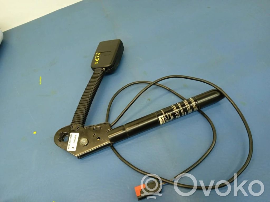 Sicherheitsgurt vorne   98ABA61208BF