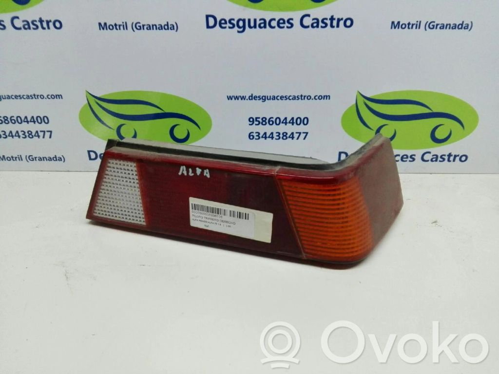 Alfa Romeo AR8 Luci posteriori 