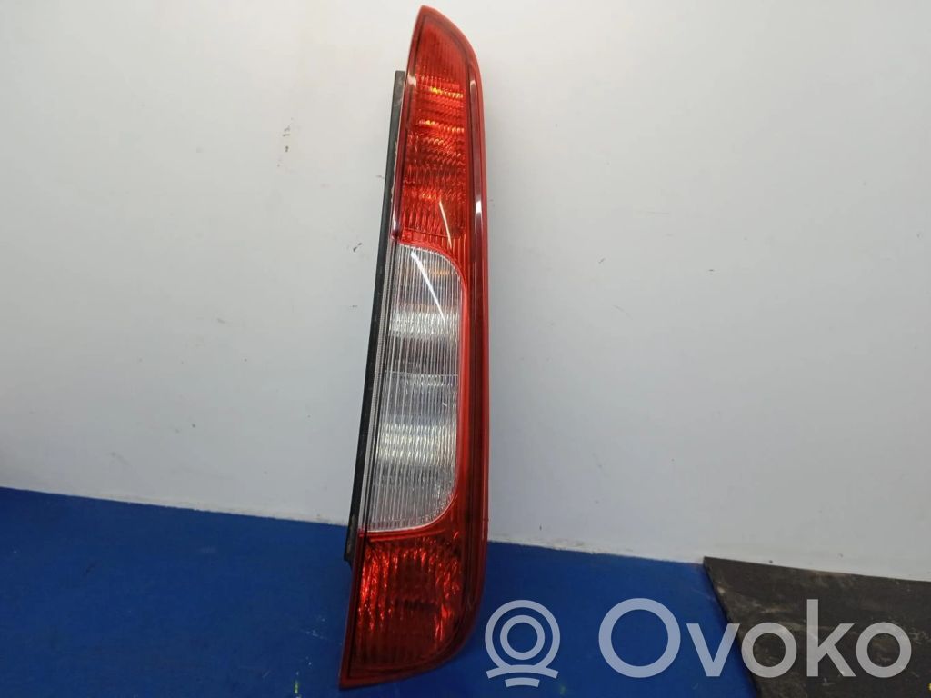 Rear/tail lights