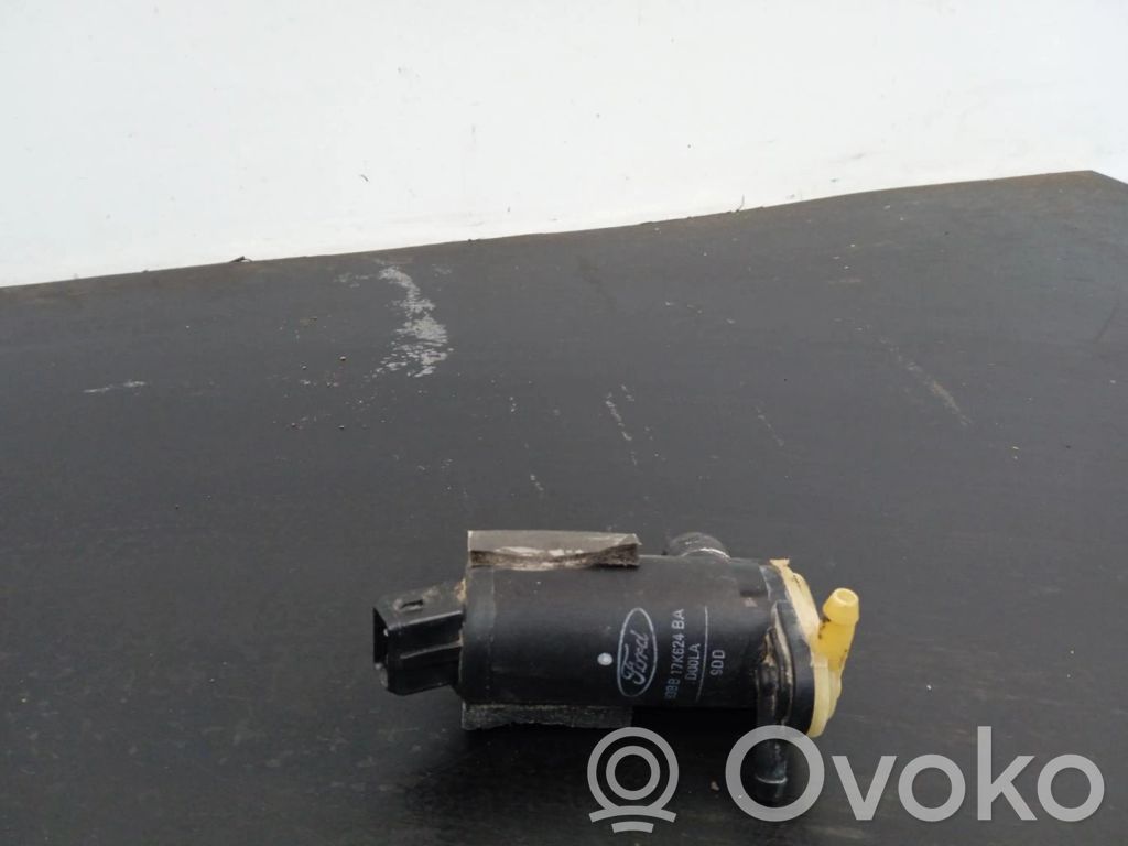 Ford Focus Windscreen/windshield washer pump 