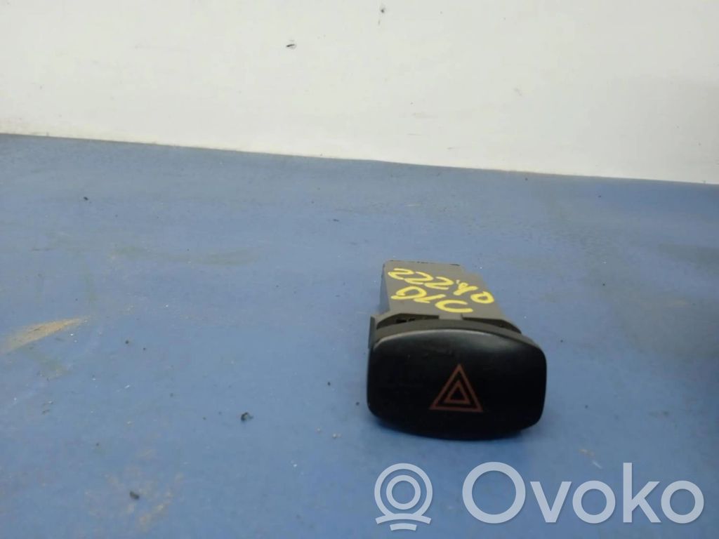 Chevrolet Lanos Botón interruptor de luz de peligro 