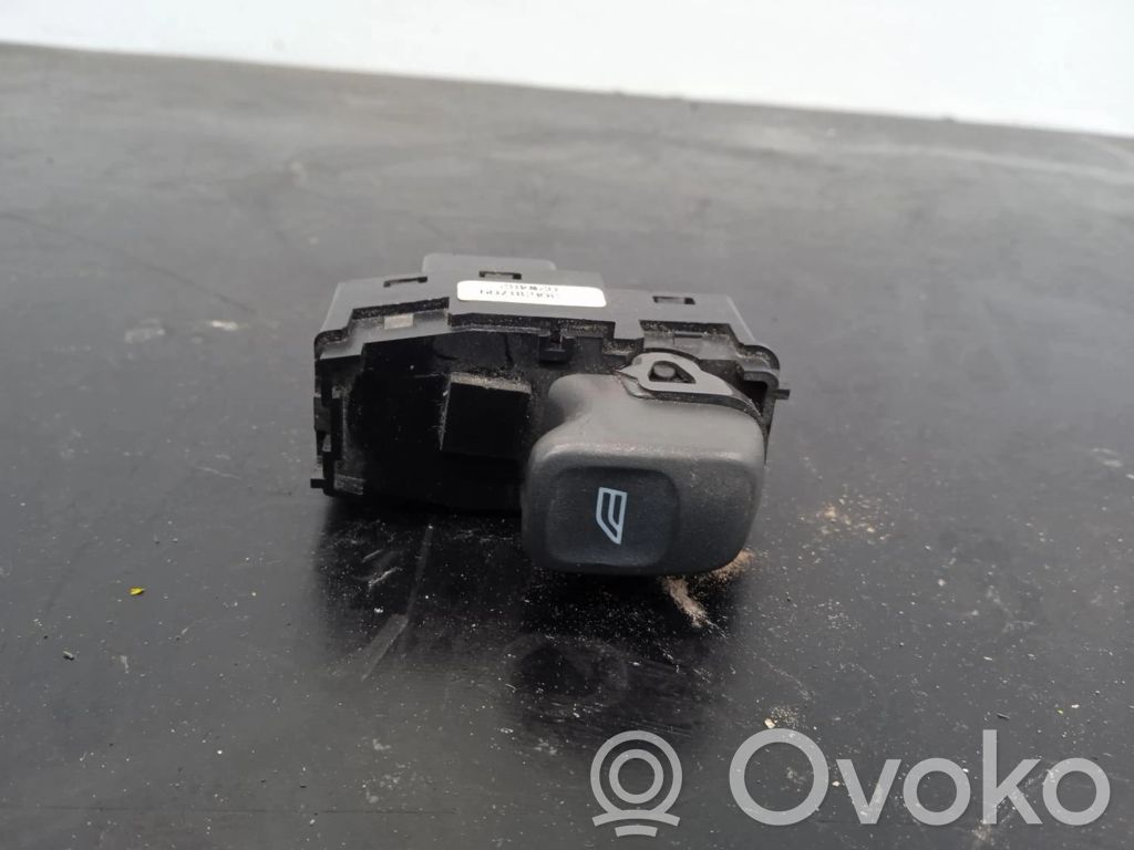 Volvo S40, V40 Electric window control switch 