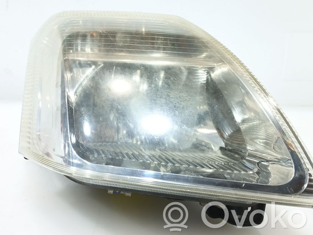 Headlight/headlamp   620670,41981748,41981748