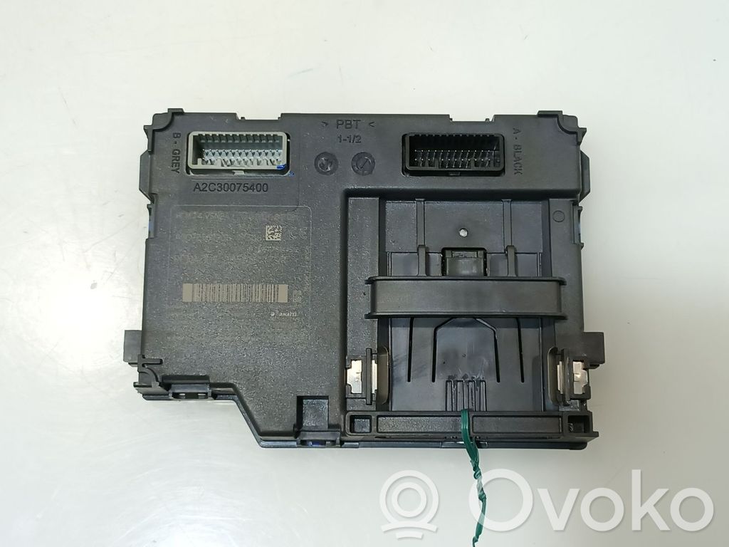 Renault Clio IV Other control units/modules 