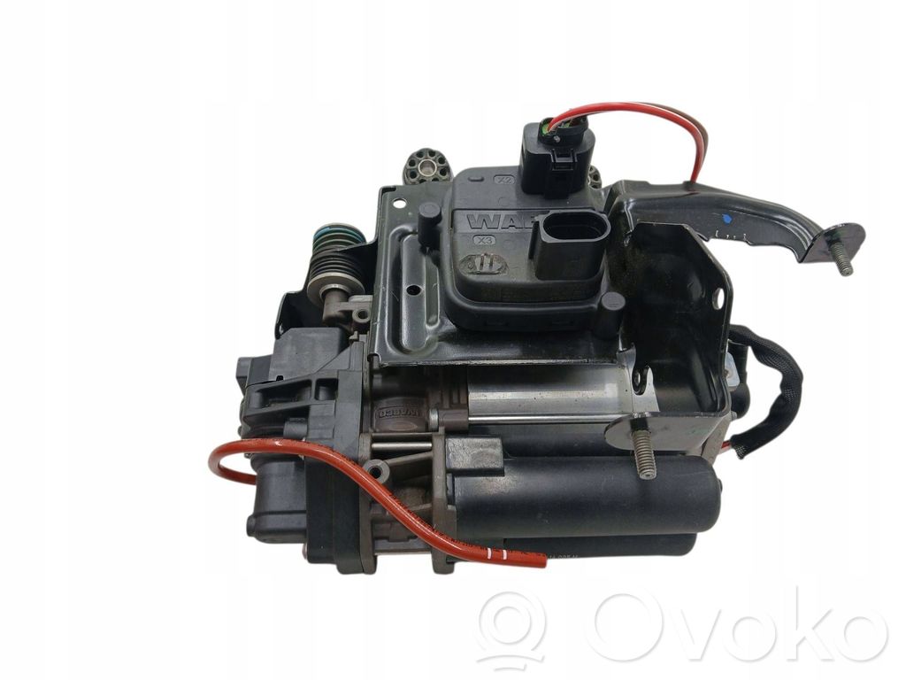 Audi Q7 4M Compresor/pompă suspensie pneumatică 
