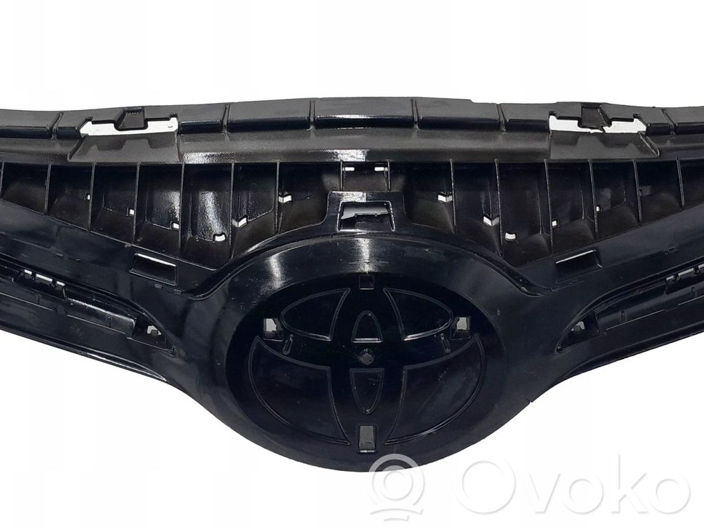 Toyota Avensis T270 Tylna klapa bagażnika 