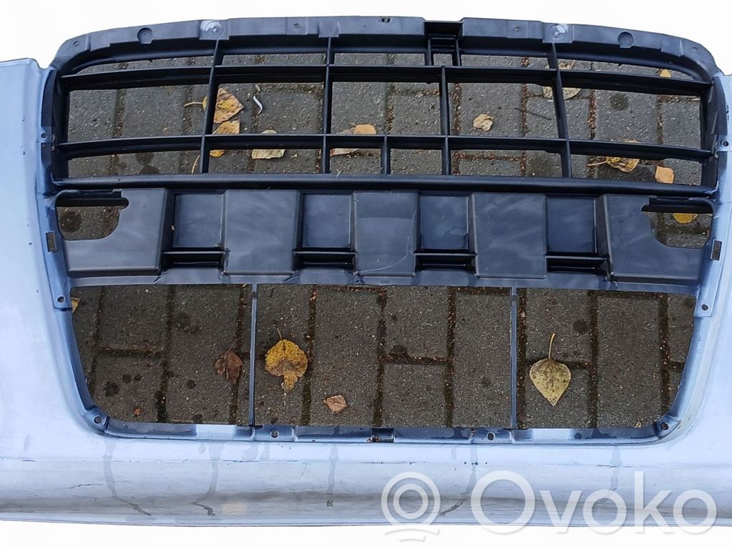 Audi A6 S6 C6 4F Front bumper lower grill 