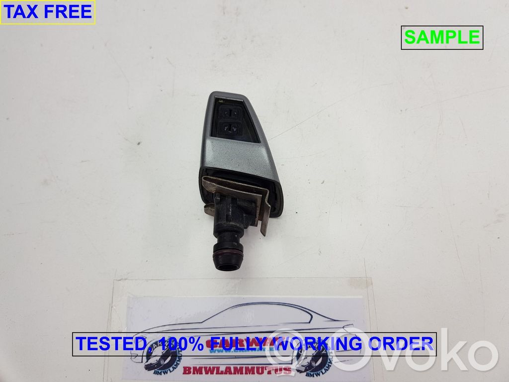 BMW X3 E83 Headlight washer spray nozzle 