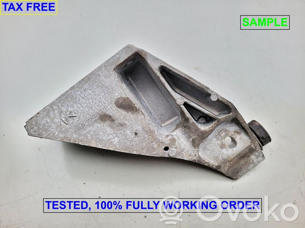BMW X5 E70 Engine mounting bracket 