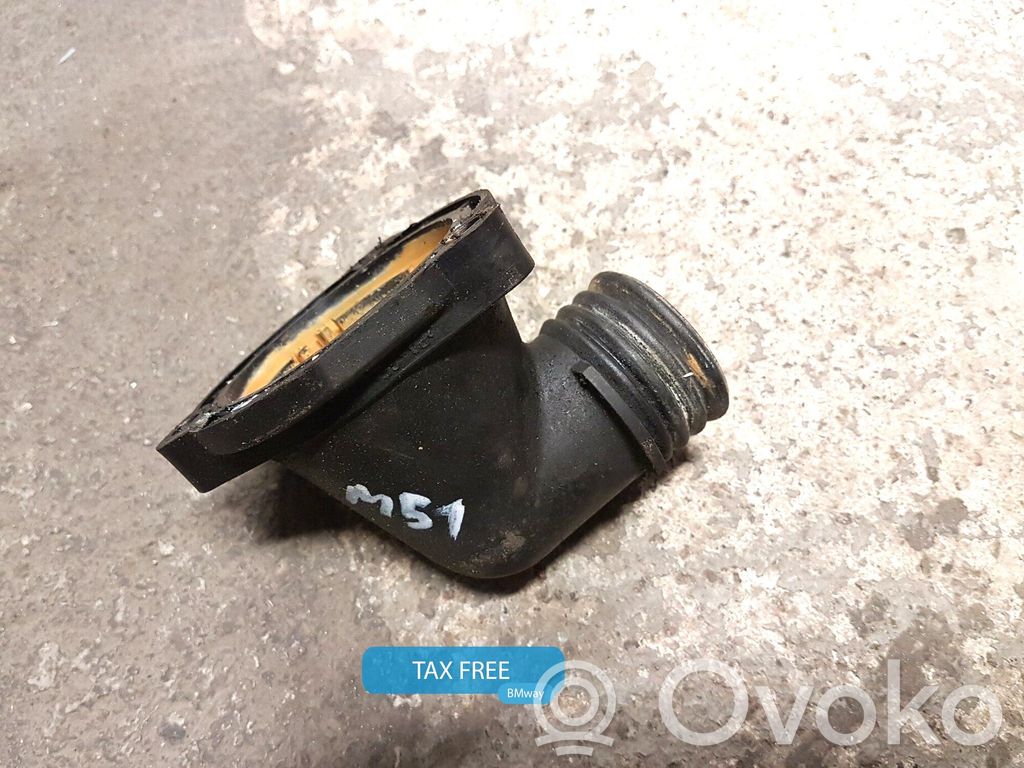 BMW 5 E34 Engine coolant pipe/hose 