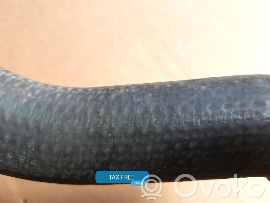 BMW 5 E39 Engine coolant pipe/hose 