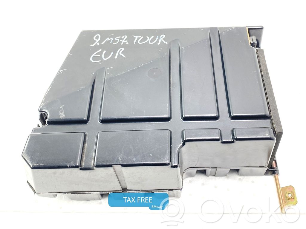 Altavoz del panel   6910371,6910371,65136910371,6906980,6910371,8374504