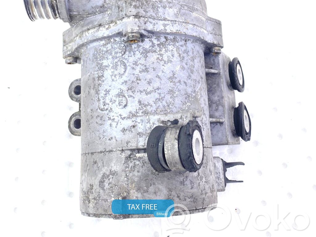 Pompe de circulation d'eau   7586925,11517545201,11517586925,7545201,7546994,7563183,7586924,7586925
