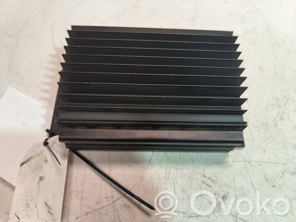Audi A8 S8 D2 4D Garso stiprintuvas 