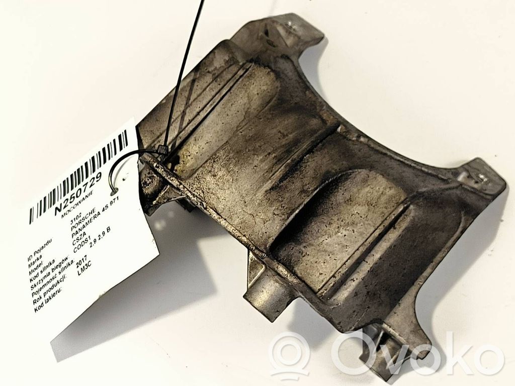 Porsche Panamera (971) Engine mount bracket 