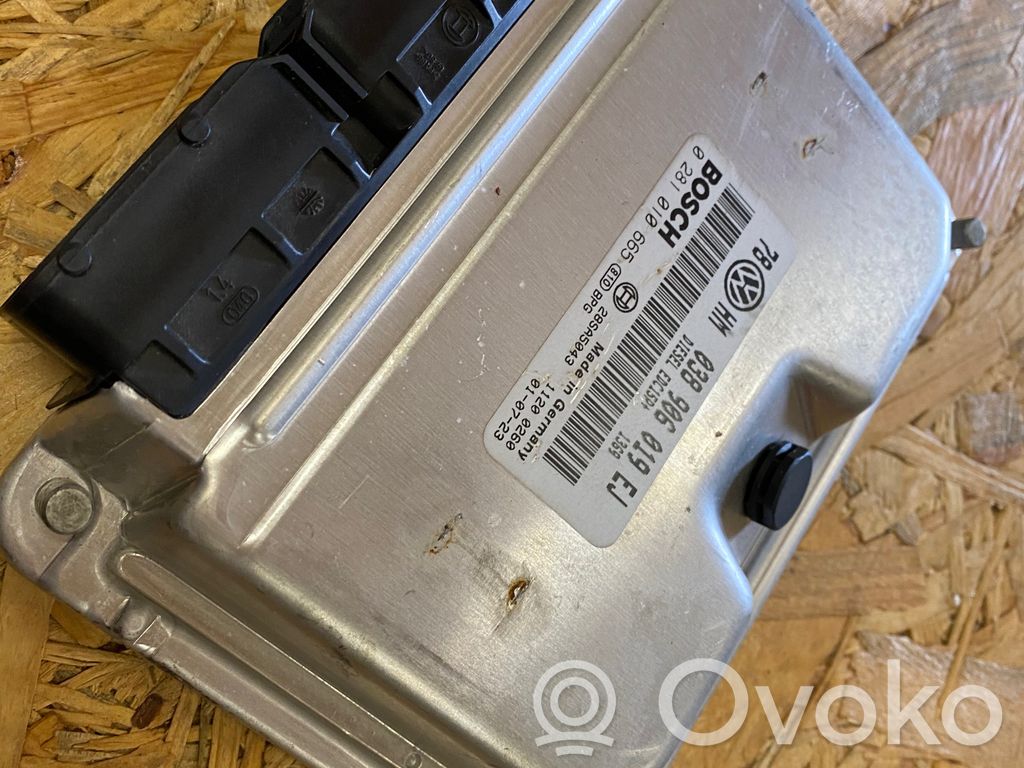 Engine control unit/module   038906019EJ,28SA5043,0281010665