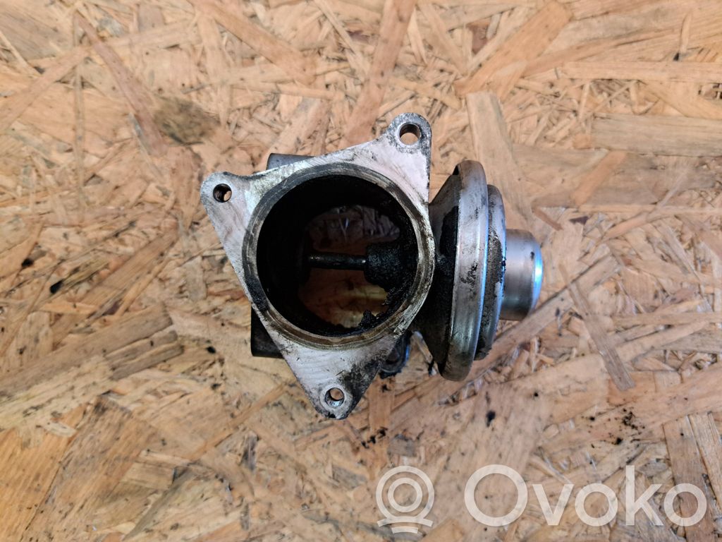 Volkswagen PASSAT B5.5 EGR vārsts 