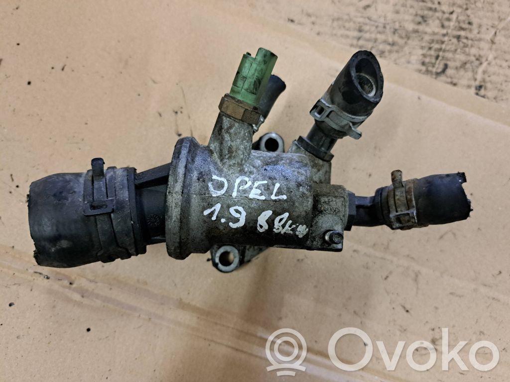 Opel Vectra C Termostato 