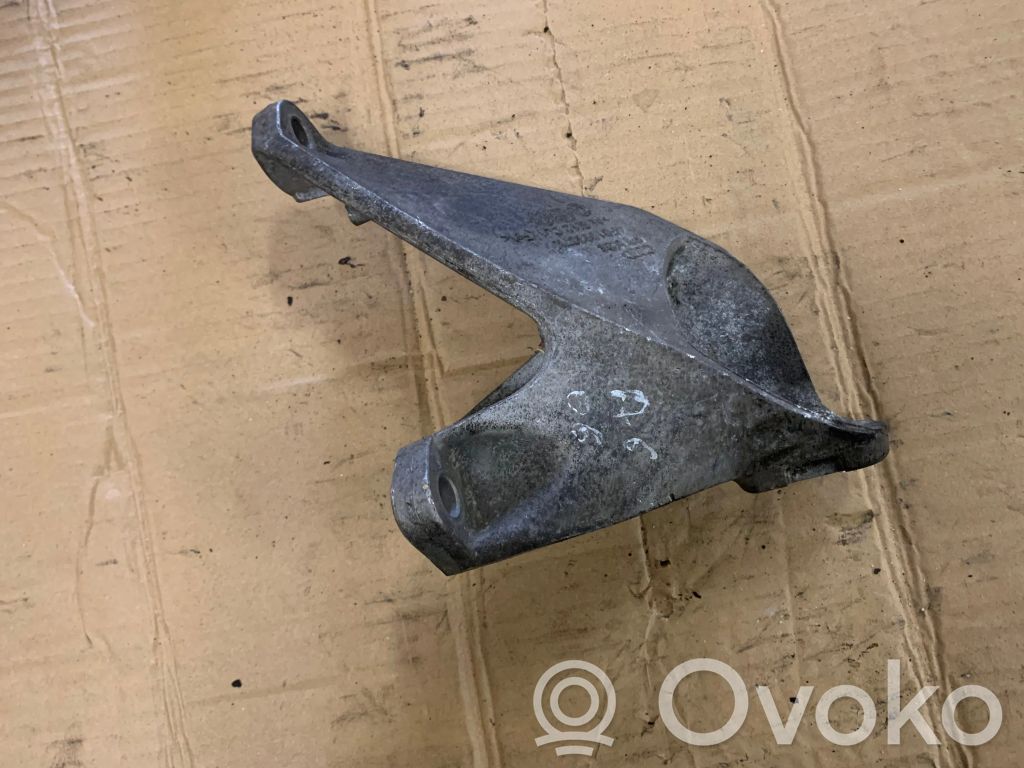 Audi A6 S6 C6 4F Engine mounting bracket 