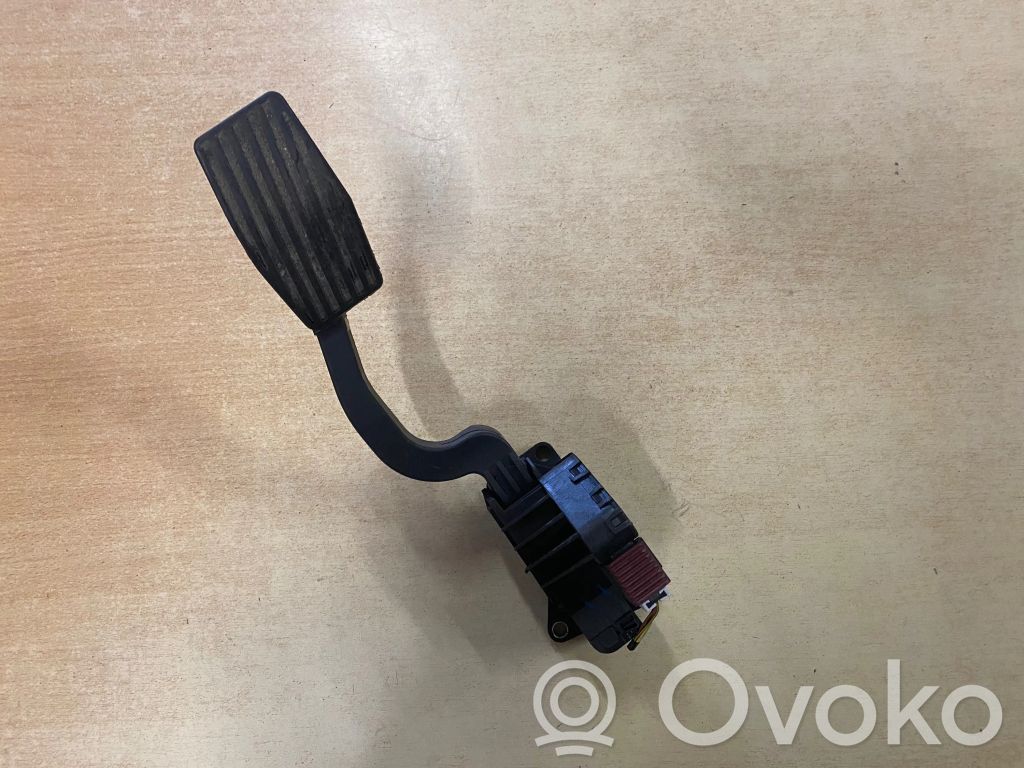 Opel Corsa D Accelerator throttle pedal 