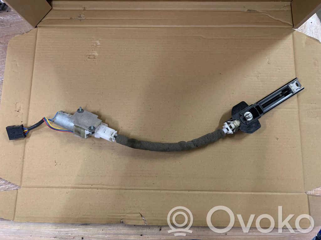 Audi A8 S8 D3 4E Turvavyön säätömoottori 
