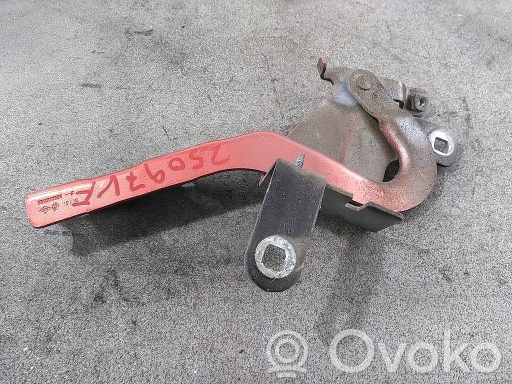 Renault Clio IV Dzinēja pārsega eņģe (-es) 