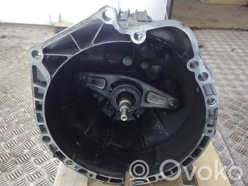 BMW 1 E81 E87 Cutie viteze manuală cu 6 trepte 