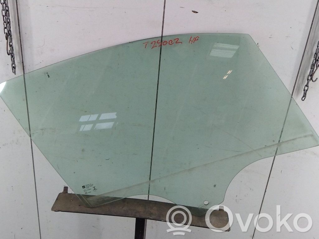 Opel Crossland X Geam ușă față patru uși 