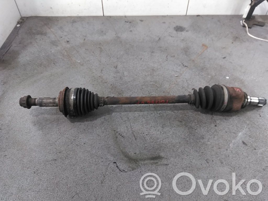 Toyota Yaris Planetară față 