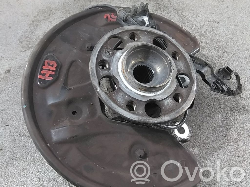 Mercedes-Benz C W205 Fuso a snodo con mozzo ruota posteriore
