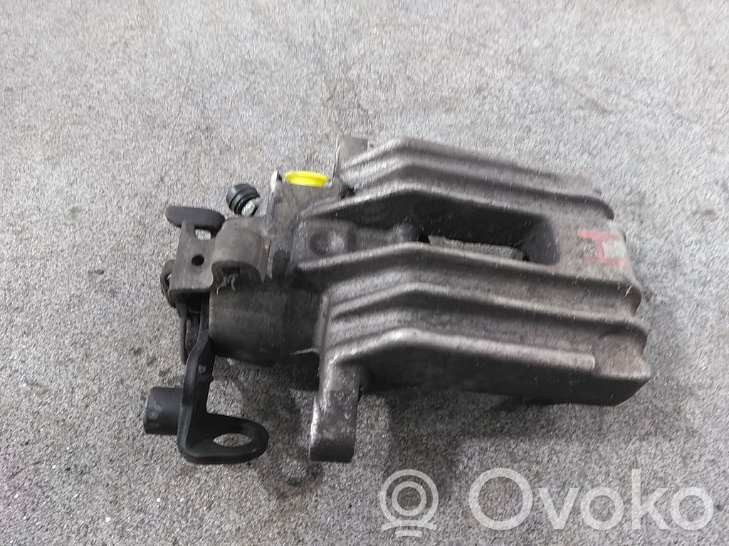 Volkswagen Golf IV Takajarrusatula 
