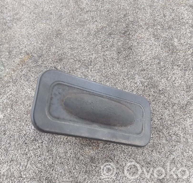 Light switch   8200076256,8200076256