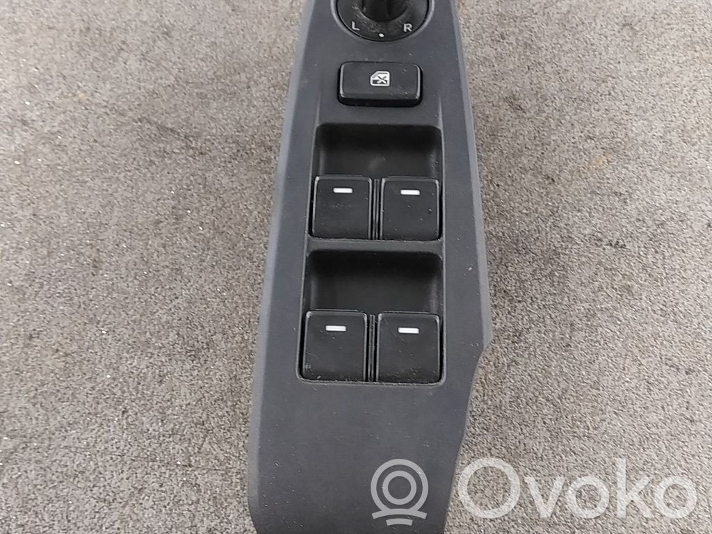 Przyciski szyb   GKL266350A