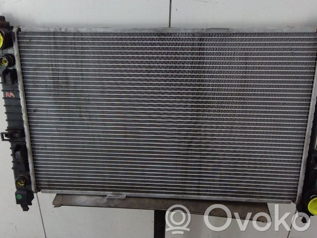 Mercedes-Benz C W203 Radiator lichid răcire 