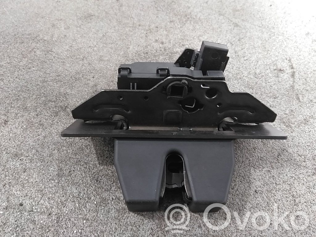 Opel Insignia B Motor de bloqueo de puertas 