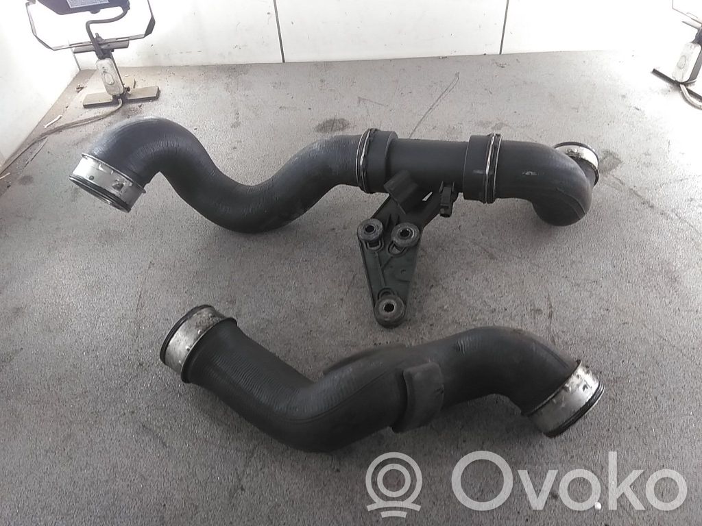 Mercedes-Benz C W203 Intercooler hose/pipe 