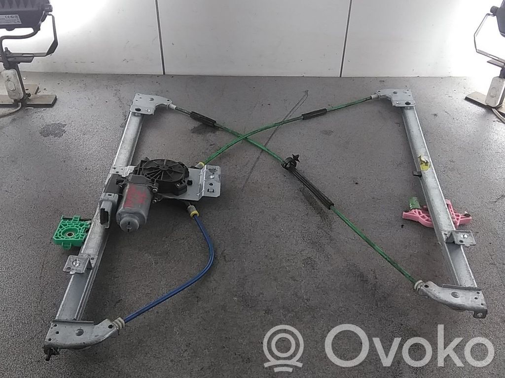 Peugeot Expert Front door window regulator motor 