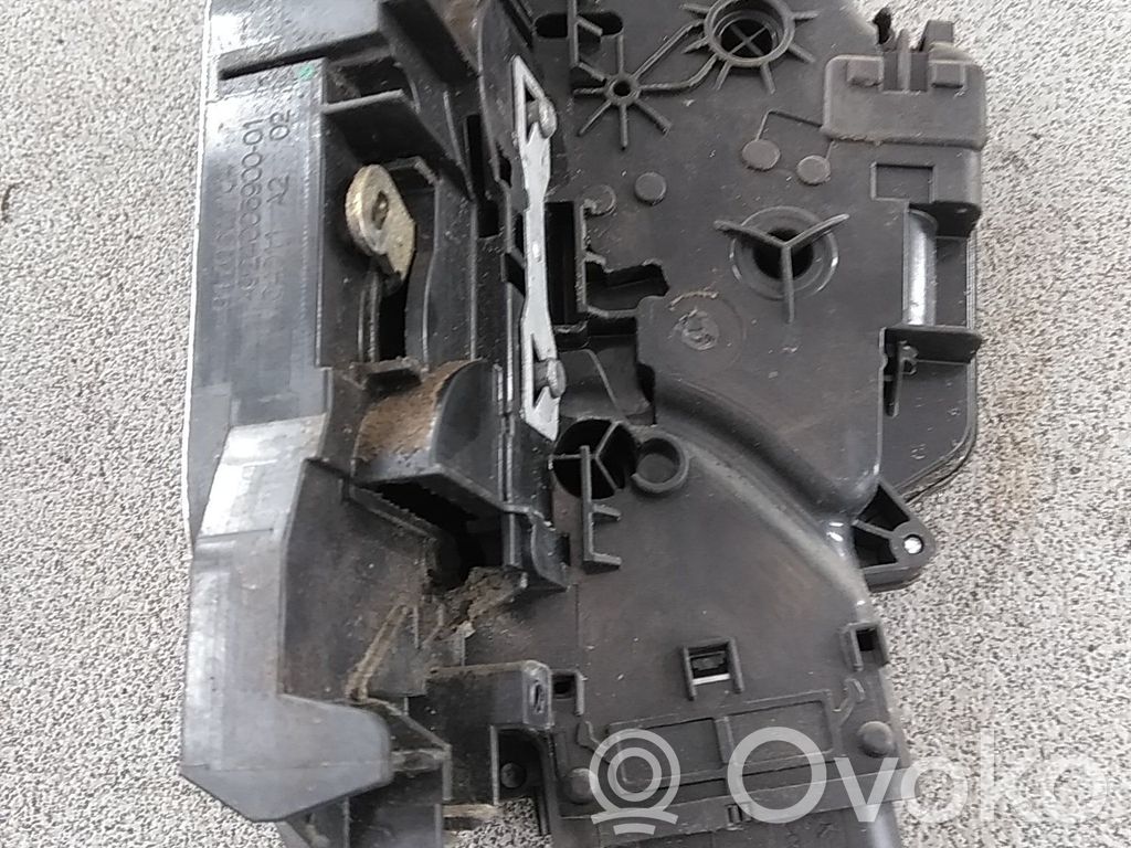 Ford Grand C-MAX Centrālās atslēgas motoriņš 