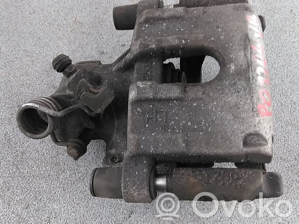 Volvo S40 Takajarrusatula 