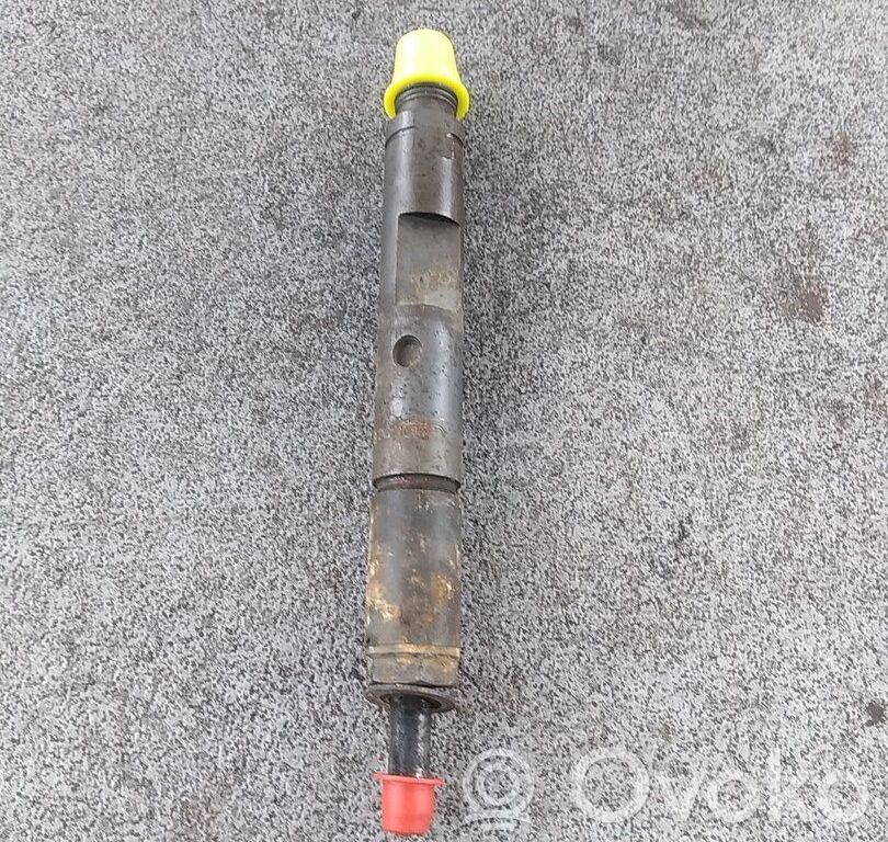 Inyector de combustible   0432193700