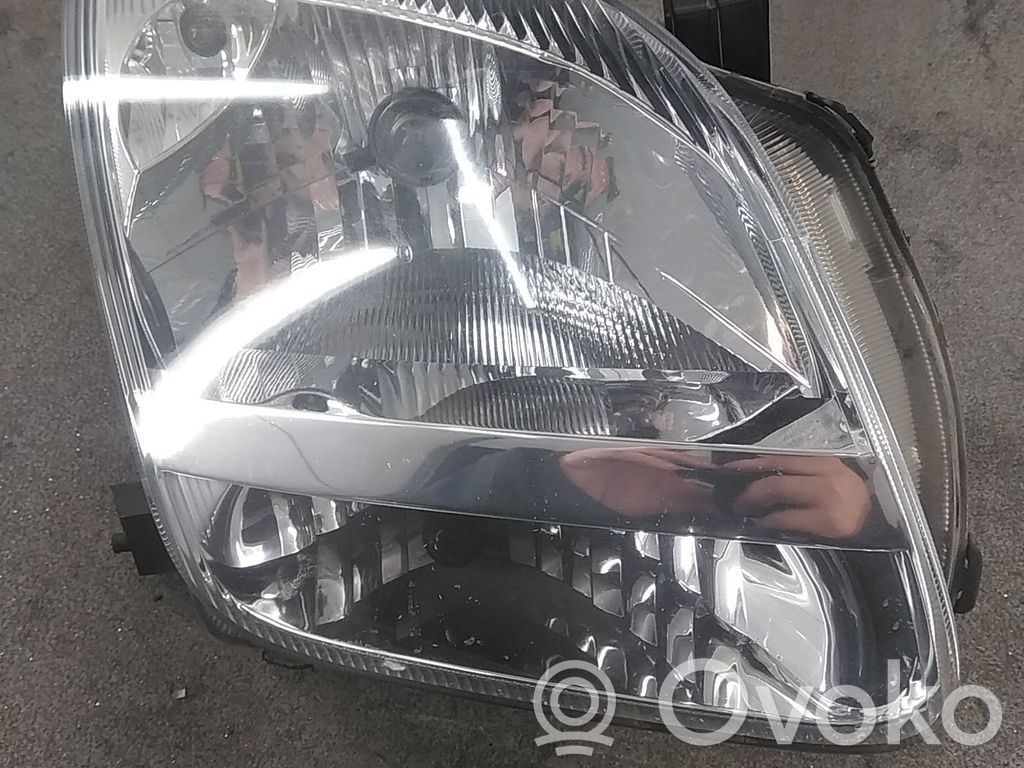 Headlight/headlamp   3512086G10
