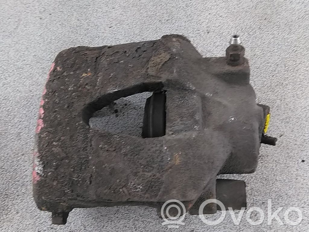 Etujarrusatula   830502,1K0615124D
