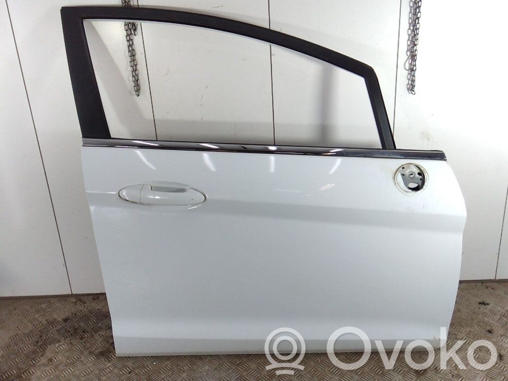 Ford Fiesta Puerta delantera 