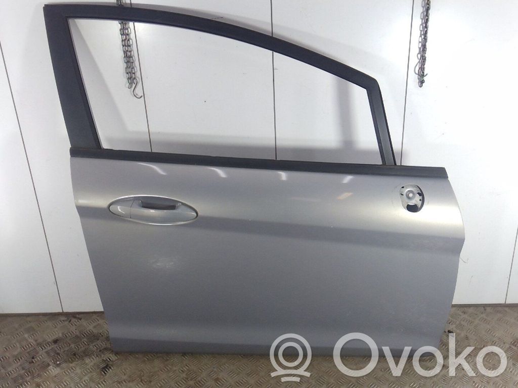 Ford Fiesta Puerta delantera 