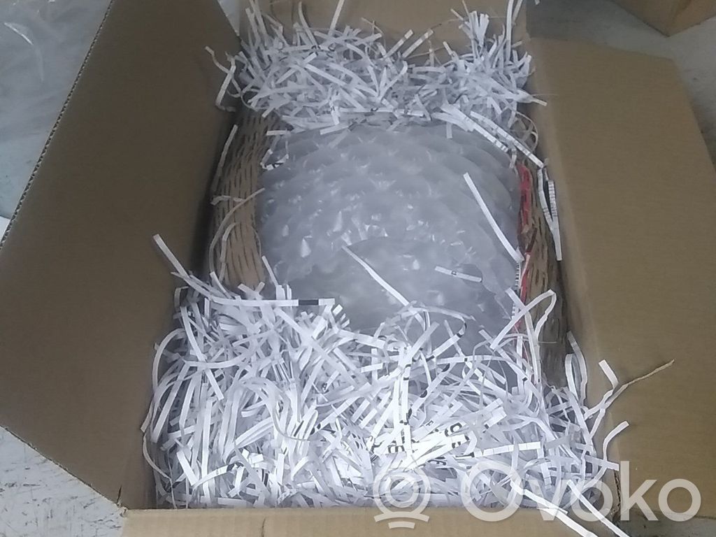 Volkswagen Golf VI Żarówka lampy tylnej 