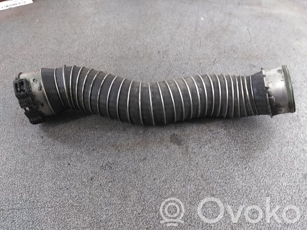 Intercooler hose/pipe   GUMMISLANGE,11617823887