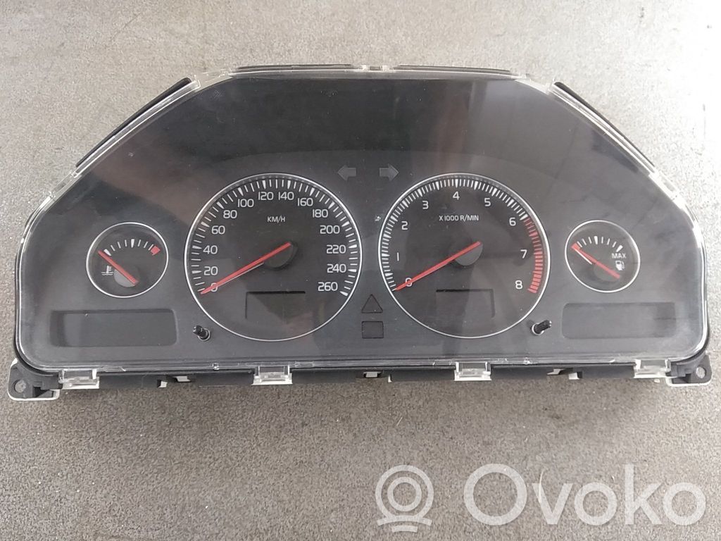 Volvo V70 Nopeusmittari (mittaristo) 