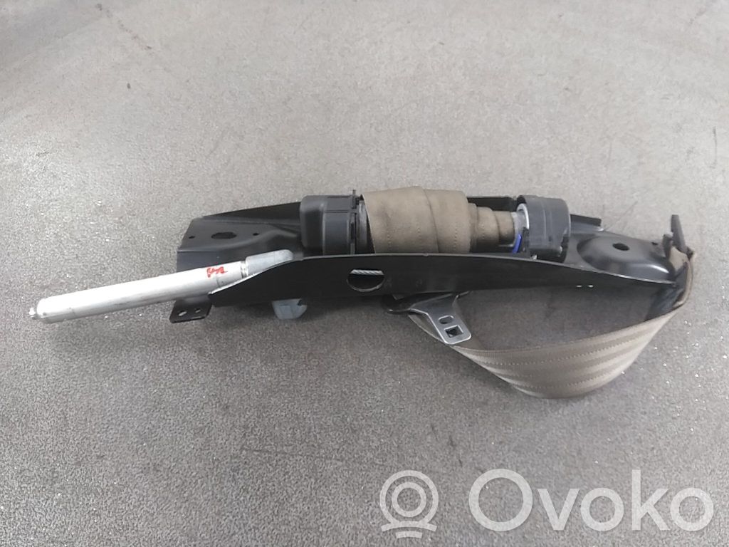 Volvo V70 Cinturón delantero 